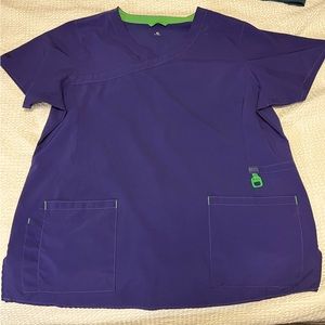 Carhartt Nurse Scrub Tops - Carhartt Force XL
Color: Dark Purple - Green Accent